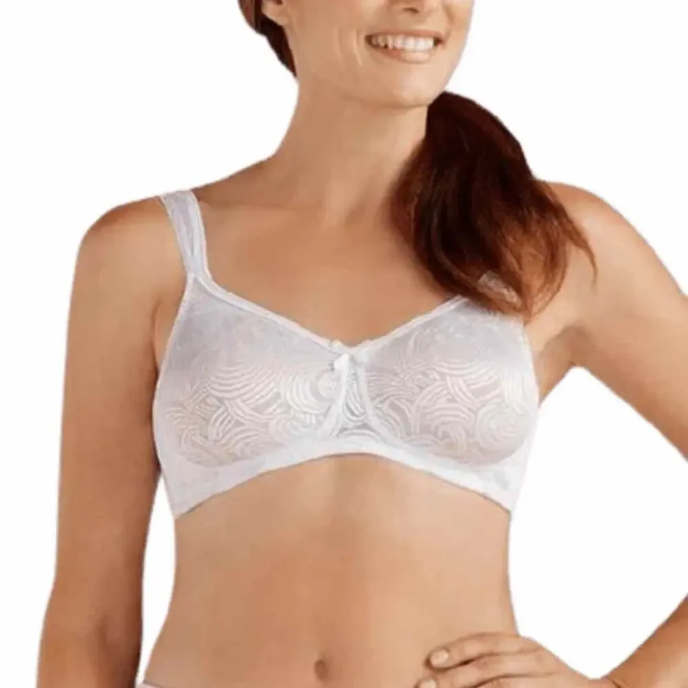 Amoena Helena 44025 Soft Cup Mastectomy Wireless Bra Size 40DD White Nude